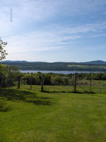 Saint-Pierre-de-l'Île-d'Orléans Quebec 
Kanada Promo-Code Booking.com