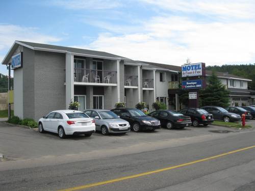 Tadoussac Quebec 
Kanada Promo-Code Booking.com