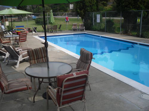 Grand Forks Columbia Británica Canadá codigo de promocion Booking.com