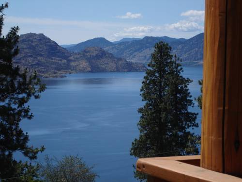 Peachland Columbia Británica Canadá codigo de promocion Booking.com