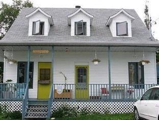 Tadoussac (QC) Canada Promo Code Agoda.com