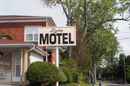 Whitby Ontario Canada code promo Booking.com