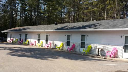 Deep River Ontario 
Kanada Promo-Code Booking.com