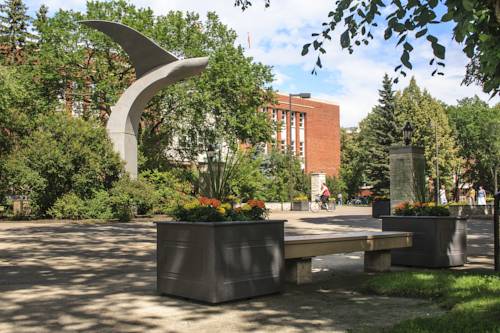 Edmonton Alberta 
Kanada Promo-Code Booking.com