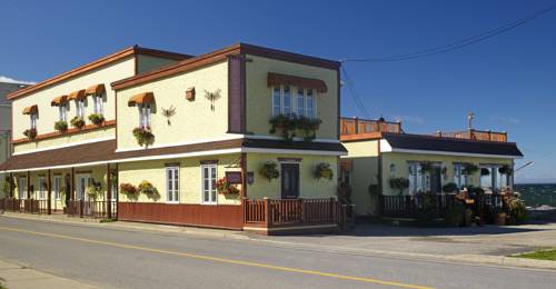 Sainte-Anne-Des-Monts (Quebec) Canada Promo Code Booking.com