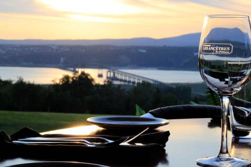 St Pierre de l'Île d'Orléans Québec Canadá codigo de promocion Booking.com