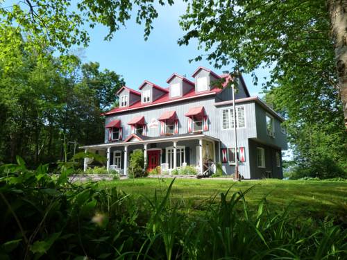 Saint-Raymond Québec Canada code promo hôtel Booking.com