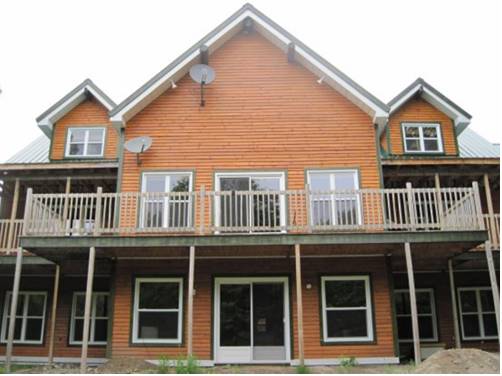 Saint-Augustin-de-Woburn Québec Canada code promo hôtel Booking.com