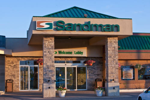 Edmonton Alberta 
Kanada Promo-Code Booking.com