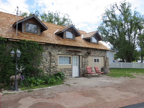 Cardston Alberta Canada code promo Booking.com