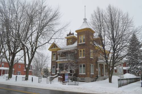 Louiseville (Québec) Canada Hotel