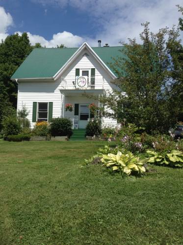 Compton Québec Canadá codigo de promocion Booking.com