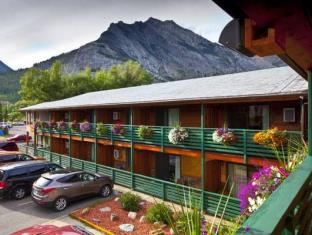 Waterton (AB) Canada Hotels
