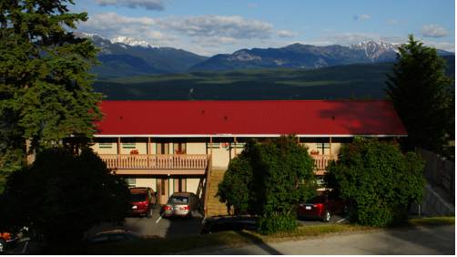 Radium Hot Springs Columbia Británica Canadá codigo de promocion Booking.com