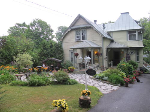 Waterloo Quebec 
Kanada Promo-Code Booking.com