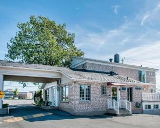 Brossard (QC) Canada Hotels