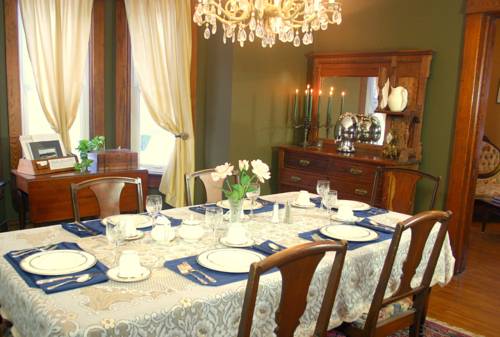 Queenston Ontario Canadá codigo de promocion Booking.com