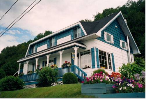 L'Anse-Saint-Jean (Québec) Canada Promo Code Booking.com