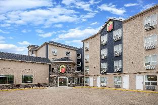 Grande Prairie (AB) Canada Hotels