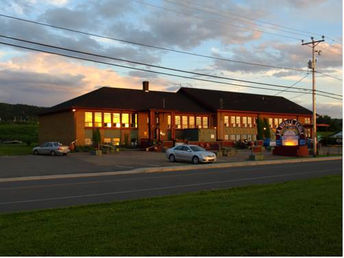 Sainte-Anne-Des-Monts Québec Canada code promo hôtel Booking.com