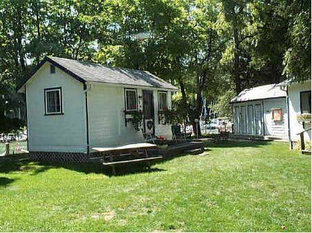 Bayfield (Ontario) Canada promotiecode booking.com