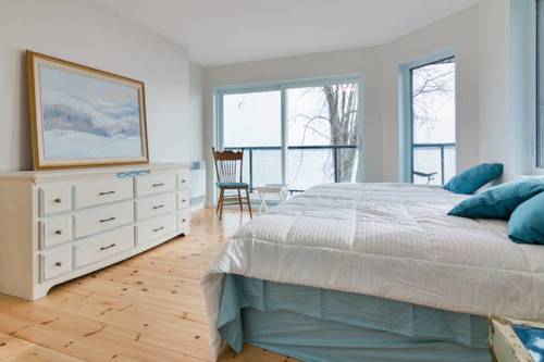 Neuville Canada promotiecode booking.com