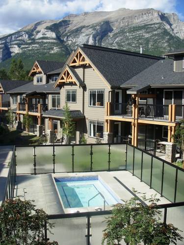 Dead Man's Flats (Alberta) Canada promotiecode booking.com